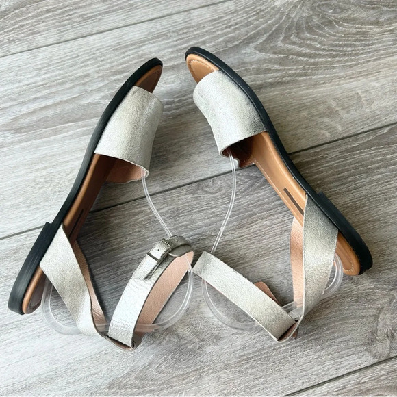 Modern Vintage Handmade All Leather Metallic Leather Sandals - Picture 9 of 12